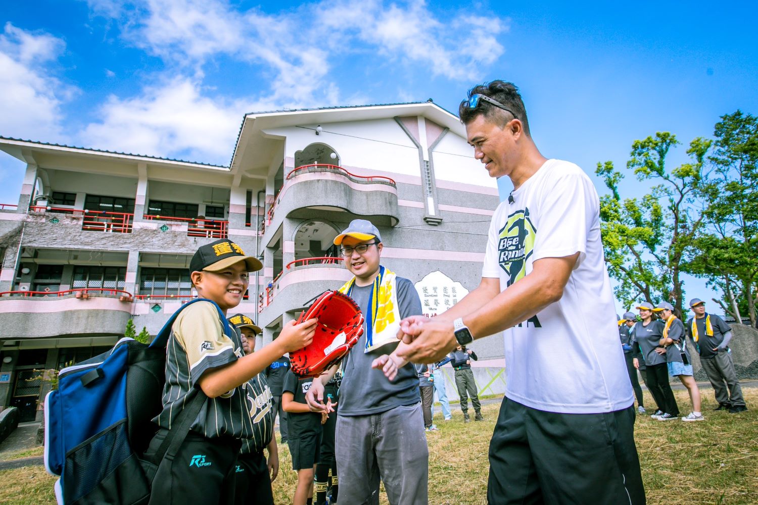 遠雄為蓬萊國小公益修繕｜愛心修繕(標題圖檔)