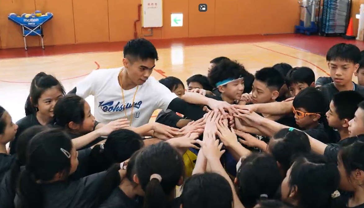 點燃孩子籃球魂！遠雄基金會X全家海神 北部三校訓練全紀錄(標題圖檔)