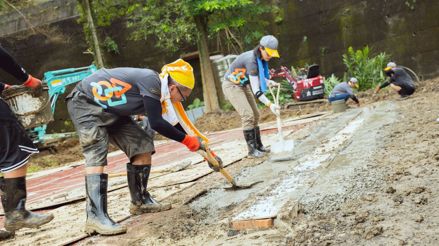 為貢寮國小操場增設排水通道 告別積水校園｜公益修繕(標題圖檔)